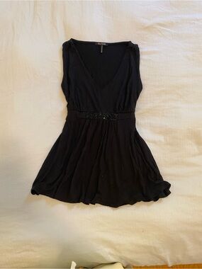 Y2K Sleeveless Black V-Neck top with beaded Detail